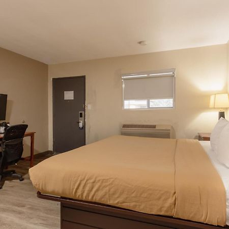 Suburban Studios Near Mesa Verde Кортес Екстер'єр фото